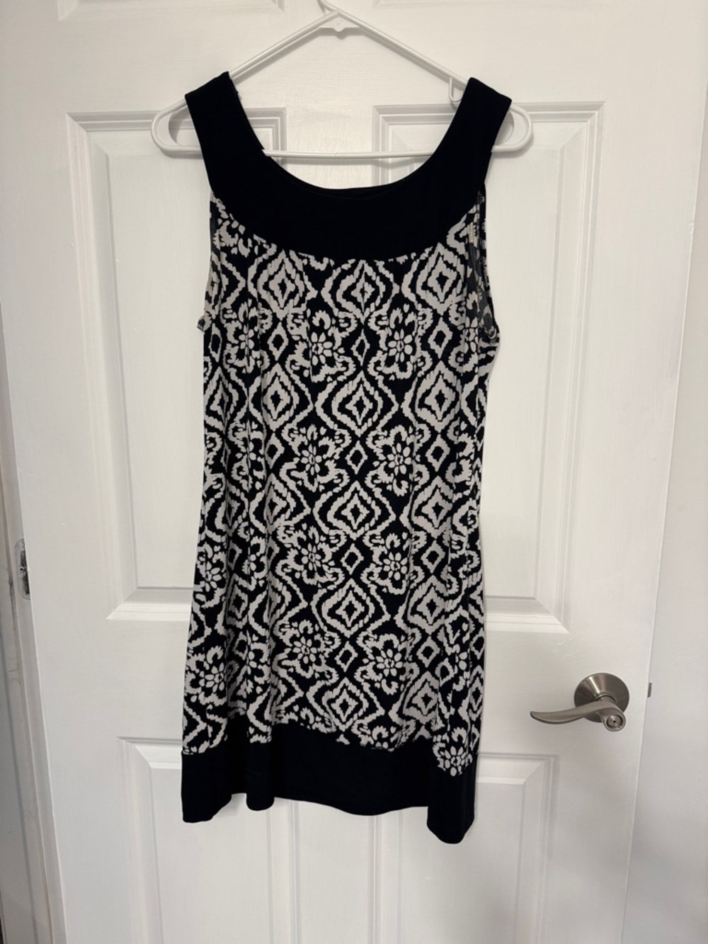 Wrapper Black and White Patterned Sleeveless Dress
